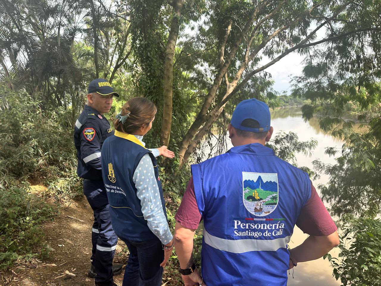 Buscan a menor de edad que cayó al río Cauca en Cali