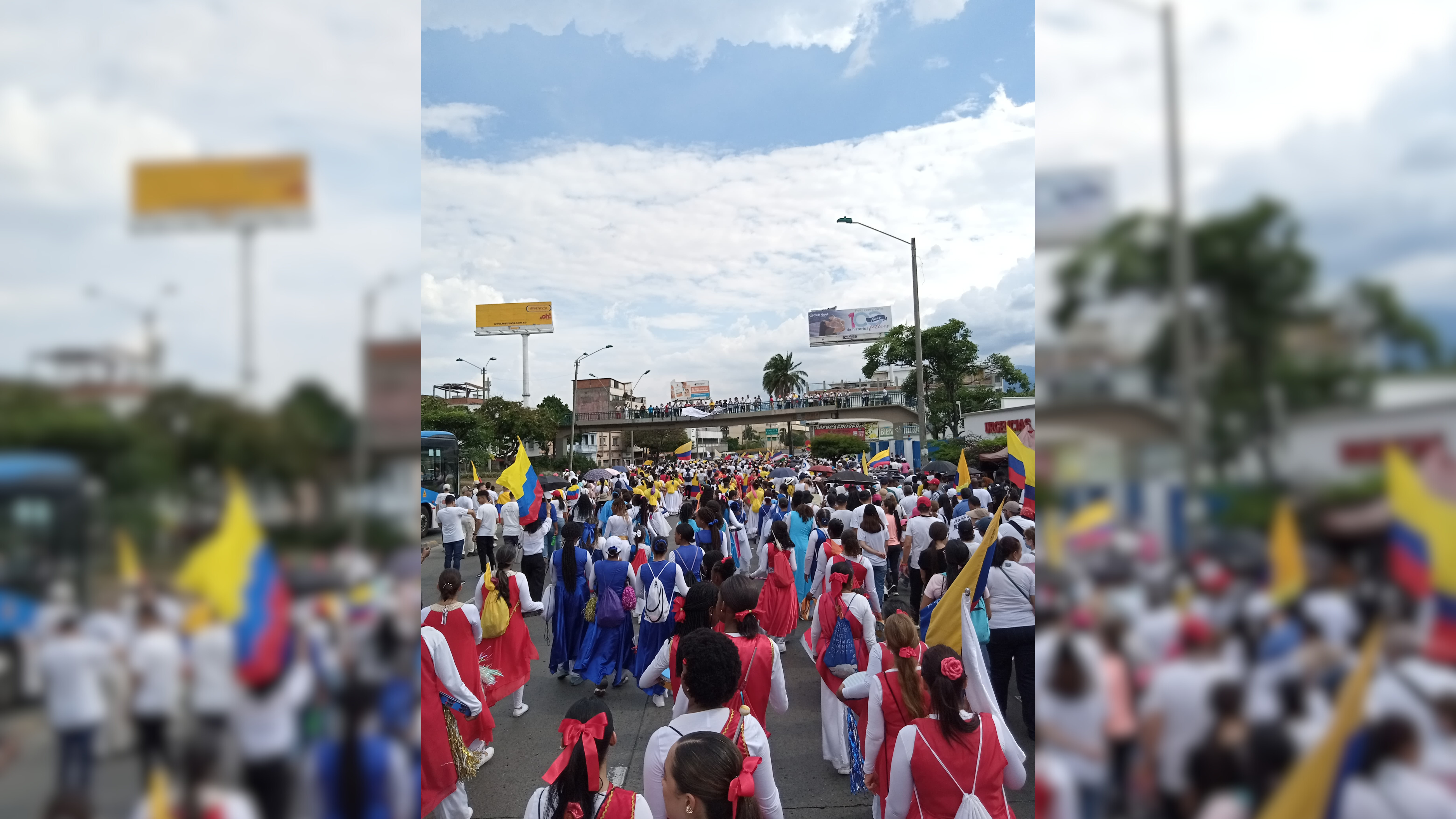 Roban camioneta oficial de la UNP en la vía Popayán–Cali durante retén armado