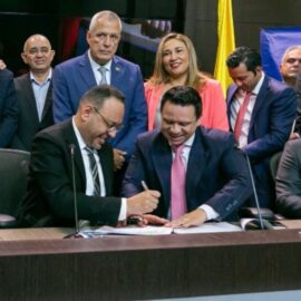 Ministerio TIC radica proyecto de ley ‘Internet Solidario’ para reducir la brecha digital en Colombia