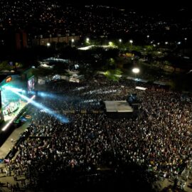 Más de 800 mil personas asistieron al Petronio Álvarez; récord económico en Cali