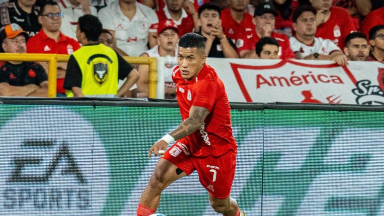 ¿Reemplazo para torneo internacional? Cristian Barrios se iría del América a otro club de FPC
