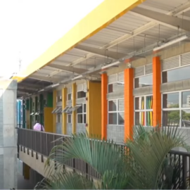 Autoridades entregan colegio renovado, pero el 70% de instituciones de Cali siguen en deterioro