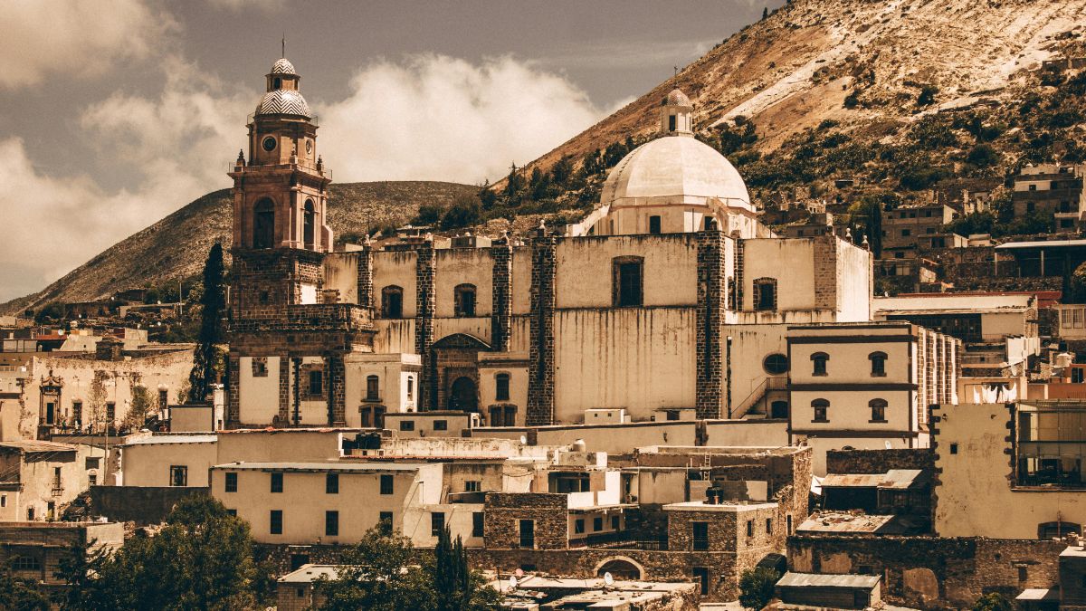 Ojo al listado de documentos que solicita México para permitir el acceso a turistas (incluye colombianos)
