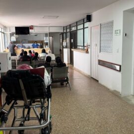 Crisis en hospital de Los Chorros: más de 500 empleados sin pago por deudas de EPS