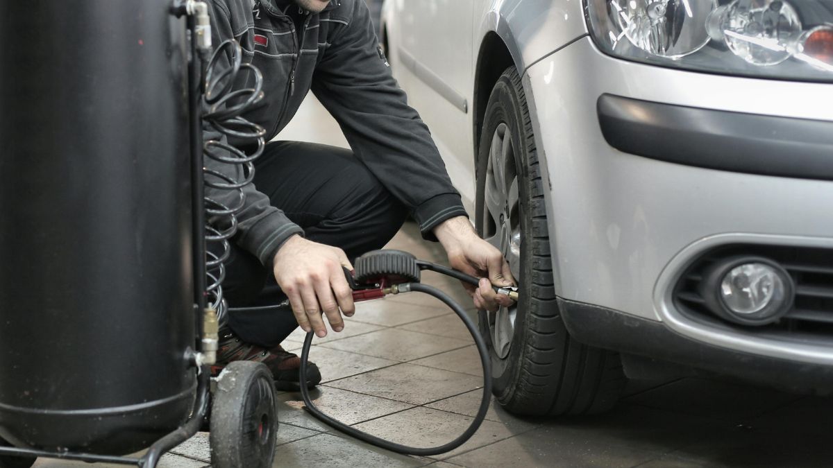 ¿Qué necesita aprobar su vehículo (carro o moto) para pasar la tecnicomecánica?