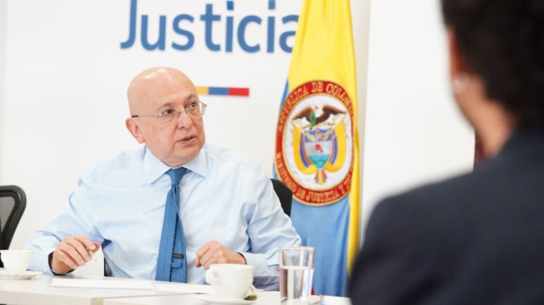 Ministerio de Justicia y sociedad civil trazan hoja de ruta para la política de drogas en Colombia