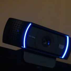 El otro rostro del modelaje webcam en Colombia: entre la necesidad y el estigma