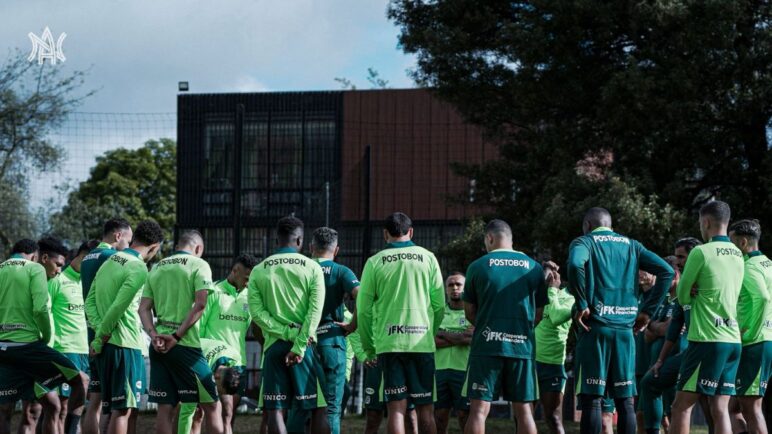 Atacan bus de Atlético Nacional mientras se movilizaba por Cúcuta, ¿Hay heridos?