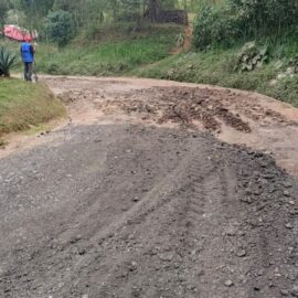 Así avanza la recuperación de vías en dos barrios de Cali tras denuncias ciudadanas