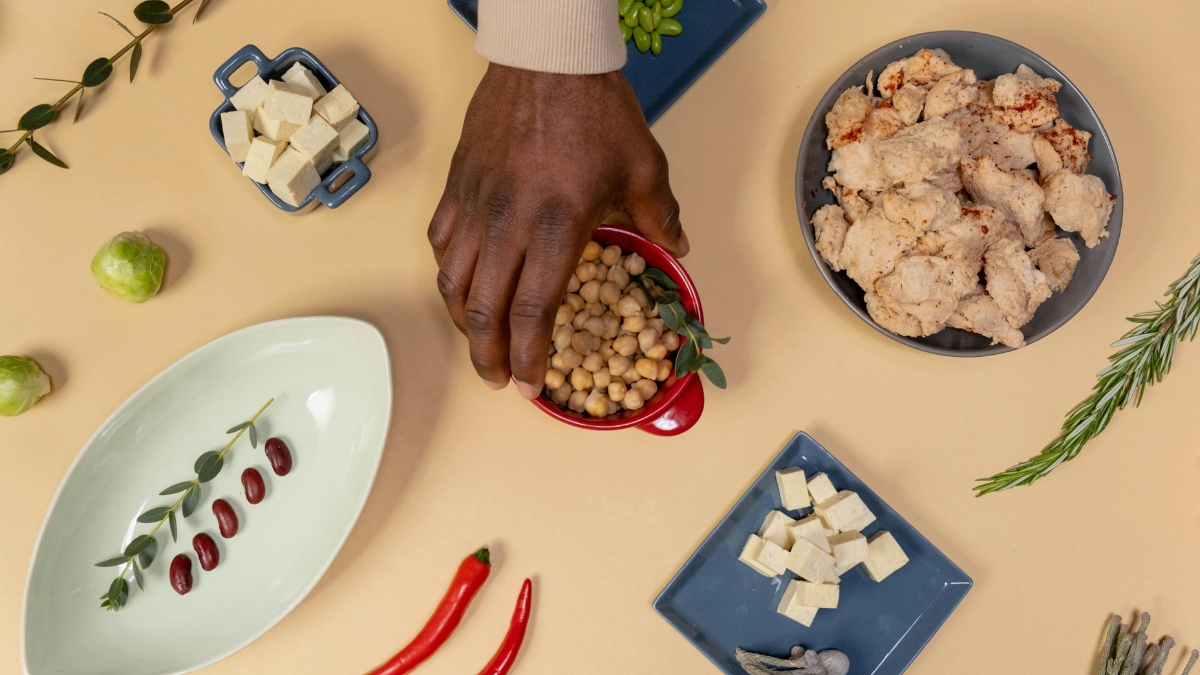 ¿Es bueno ser vegano? Experta aclara mitos relevantes sobre la alimentación