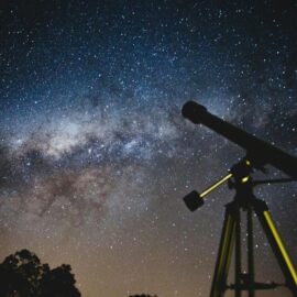 ¡Superluna y lluvias de estrellas en octubre! Estos son los eventos astronómicos del mes