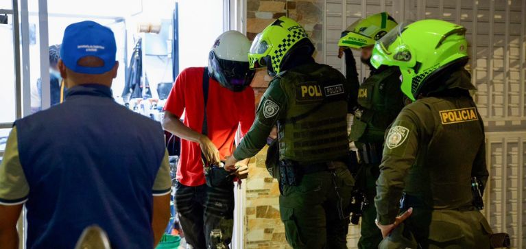 Valle del Cauca refuerza seguridad vial con nuevos equipos para Policía y Ejército