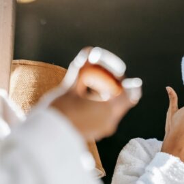 ¿Cómo cuidarse la piel de la cara? Experta da recomendaciones para evitar lesiones