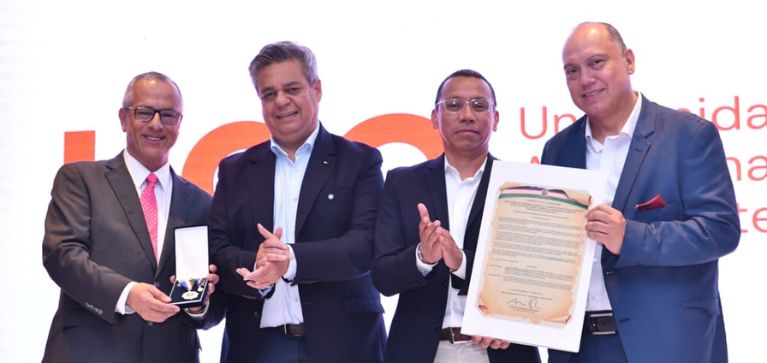 Así se vivió la celebración de los 35 años de 90 Minutos: una noche de reconocimientos y gratitud