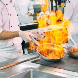 SIC ordena cierre inmediato de Andrés Carne de Res y Andrés D.C. ¿Por qué?