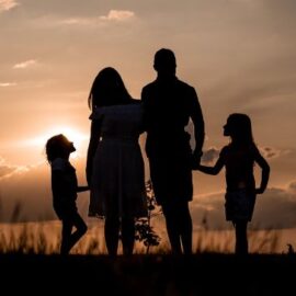 Mujeres que transforman: el proyecto social que ha fortalecido a miles de familias en Cali