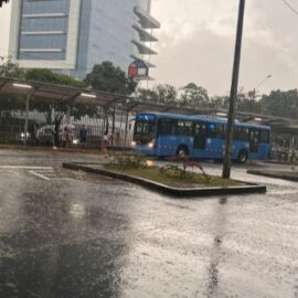 A esta hora se registran fuertes lluvias en Cali; no hay emergencias reportadas hasta el momento