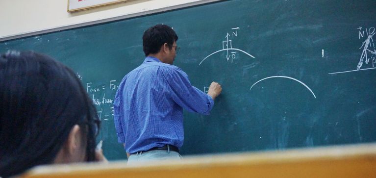 ¿Escuelas de conducción ya no serán responsables de exámenes para licencia?