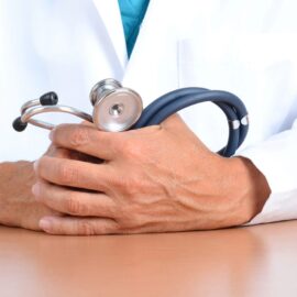 Director de la ADRES advierte que la crisis en la salud se debe a mala gestión de las EPS y no a falta de recursos
