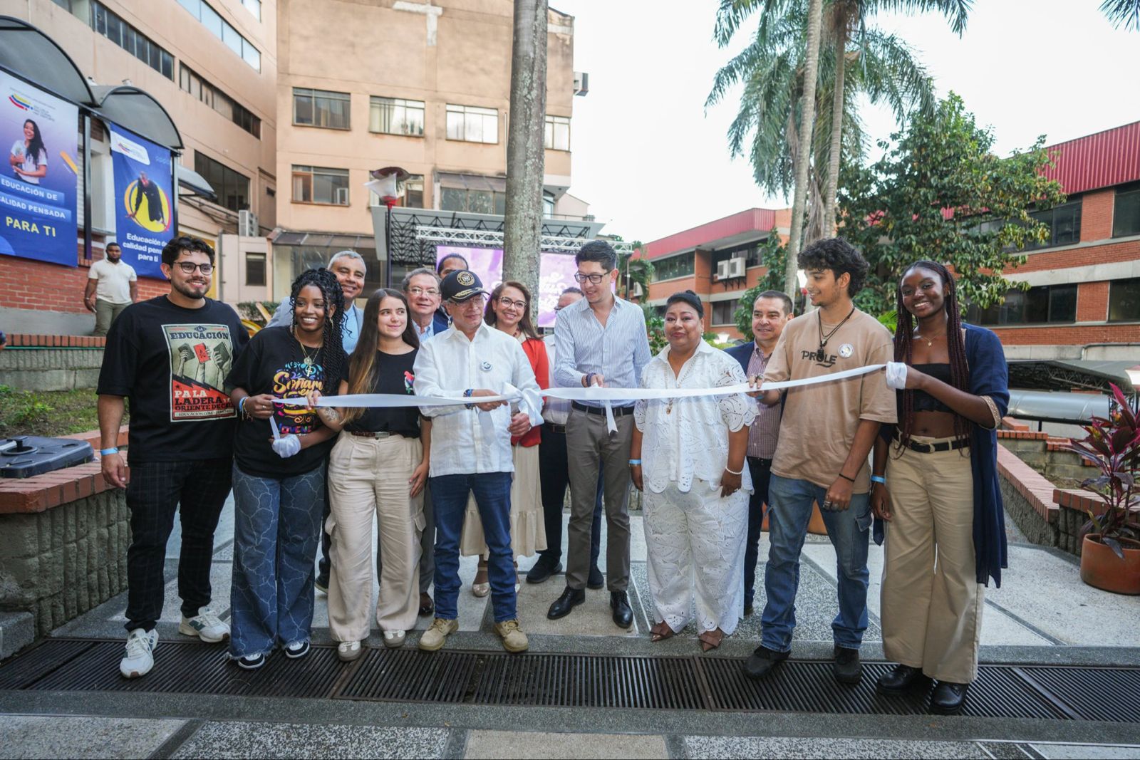 Cali en Letras Vivas destaca más de 25 proyectos sociales que transforman los barrios a través de la cultura y la palabra