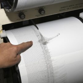 Terremoto de gran magnitud sacudió a Cuba en medio de un apagón nacional