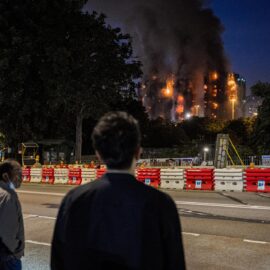 Asciende a 36 el número de fallecidos en el incendio en Hong Kong