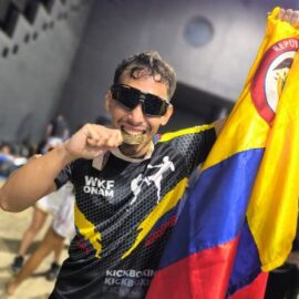 De Cali para el Mundo: Peleador caleño consigue título panamericano