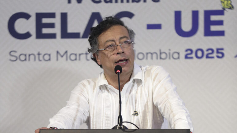 Petro considera un "gran éxito" la IV Cumbre de la CELAC en Santa Marta