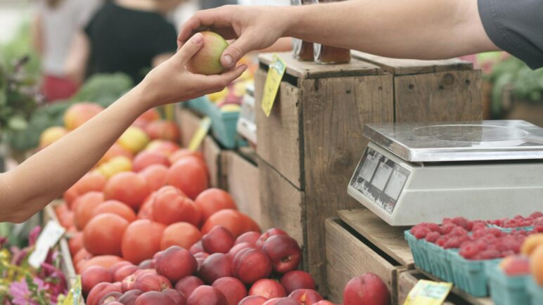 El campo llega a la ciudad: conozca dónde se realizará el mercado campesino en Cali