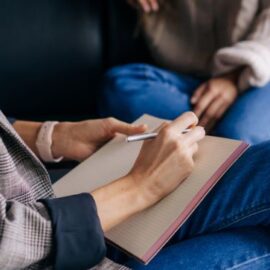 Dejando de lado los mitos de la salud mental masculina: La salud es prioridad