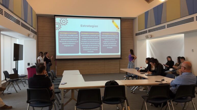 UAO impulsa la transformación empresarial con innovación estudiantil