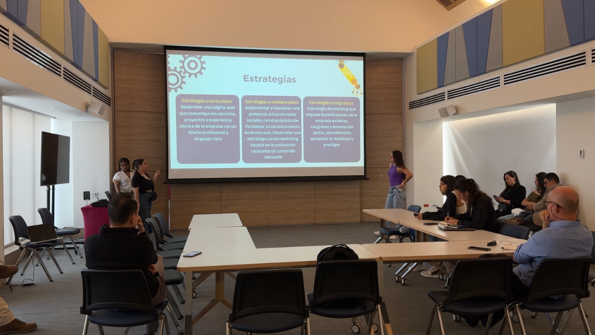 UAO impulsa la transformación empresarial con innovación estudiantil