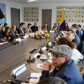 Fenalco se retira de la mesa de concertación del salario mínimo y acusa al Gobierno de decisión anticipada