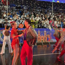 La calle de la Feria protagoniza el quinto día de la Feria de Cali 2025 con música y fiesta popular
