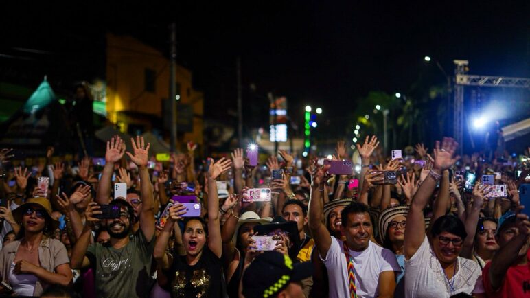 Imágenes: Así se vivió la primera Calle de la Feria en el barrio Obrero