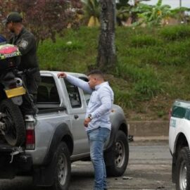 Gobernación ofrece millonaria recompensa por responsables de atentado explosivo en Cali