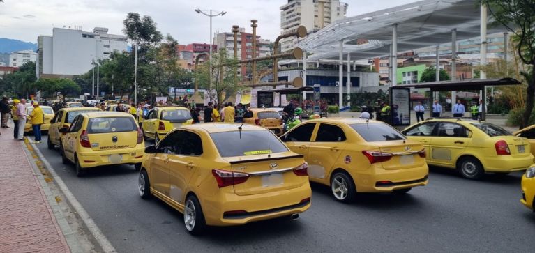 Así quedará la tarifa mínima de taxis en Cali para 2026: Ya es oficial