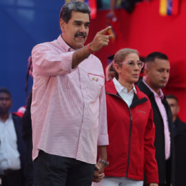Maduro declara estado de conmoción exterior en Venezuela tras "agresión militar" de EE.UU.