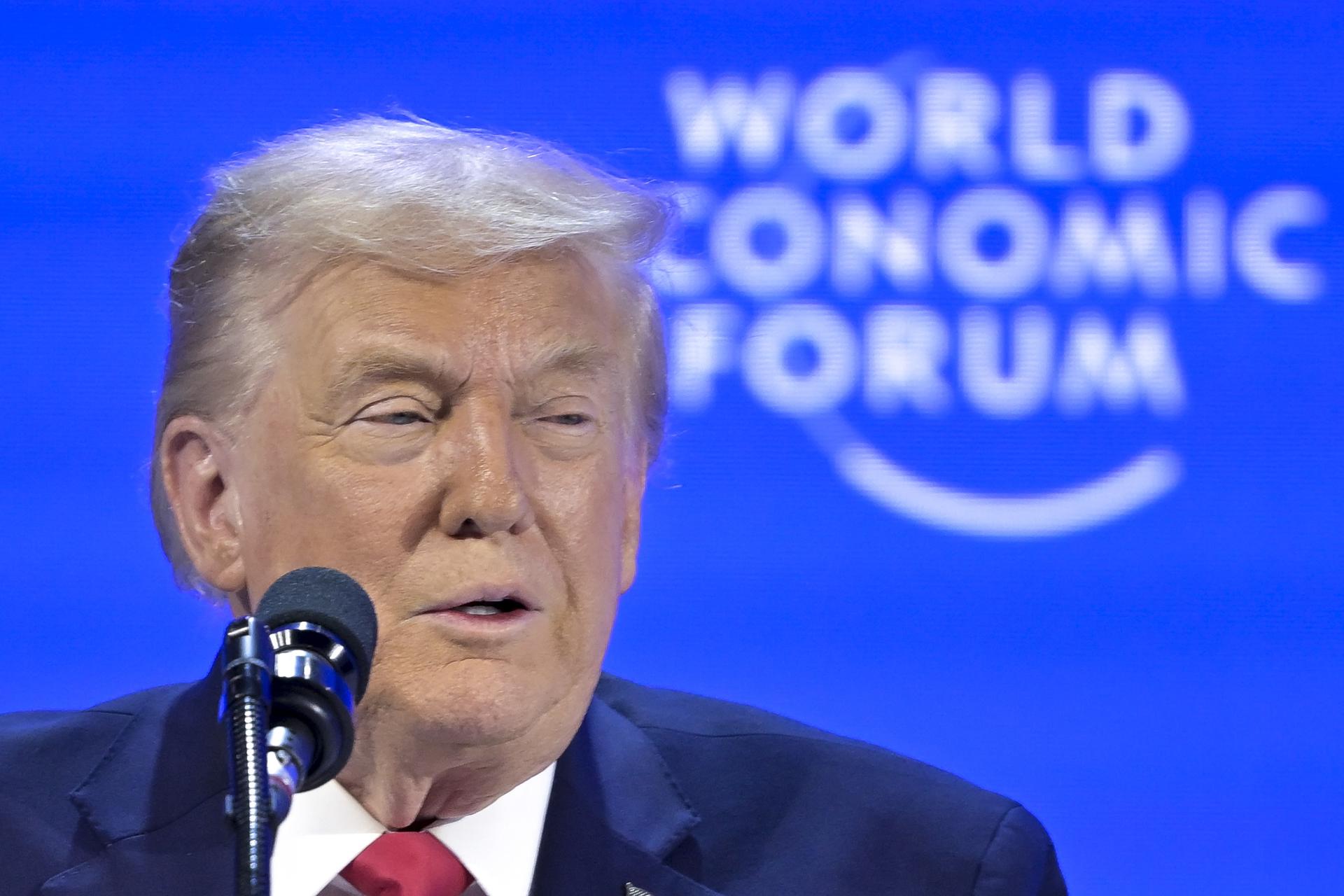 Trump descarta usar la fuerza en Groenlandia, pero reitera su interés en comprarla