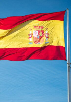 Más de 300.000 colombianos solicitaron la regularización extraordinaria en España
