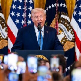 Tensión por amenazas de Trump: expertos analizan el panorama geopolítico  
