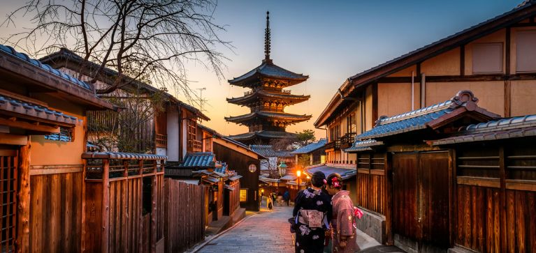 ¿Qué requisitos se deben tener para viajar a Japón desde Colombia?