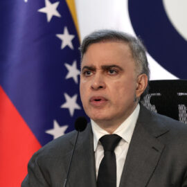 Venezuela abre investigación por muertes tras presunto ataque militar de EE. UU.
