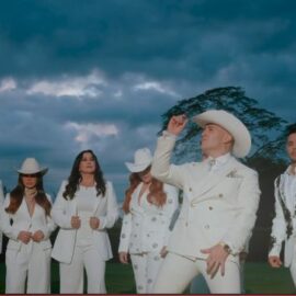 Este es el video oficial de 'El Aventurero en el Cielo'; la canción homenaje a Yeison Jiménez