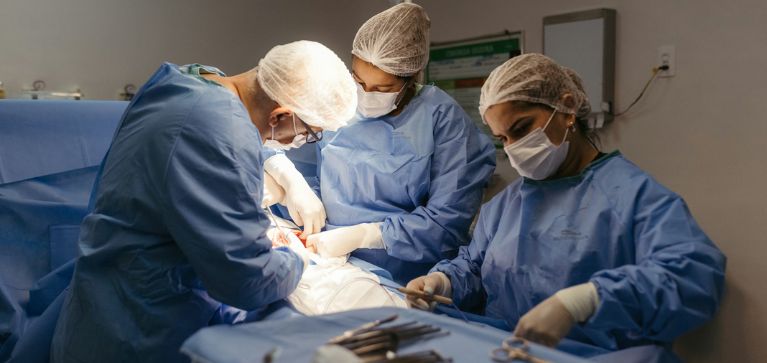 ¿Cuántas personas superan el cáncer? Médico aclara dudas y hace importante aclaración