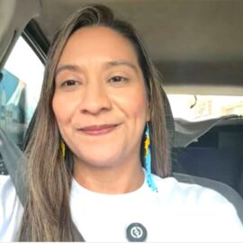 ¿Quién es Ana Erazo, candidata a la Cámara que participará en debate regional?
