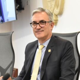 ¿Quién es Christian Garcés, candidato del Centro Democrático que participará en ciclo de debates?