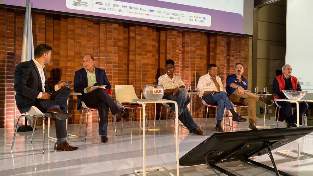 Imágenes: Así se vivió el primer debate de candidatos al Congreso 2026 por el Valle del Cauca