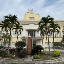 Debate sobre modelo de contratación en el HUV; esto dicen autoridades