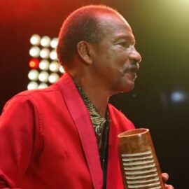 Hermes Manyoma y ' La Ley' salsera: así celebrarán los 40 años de la orquesta